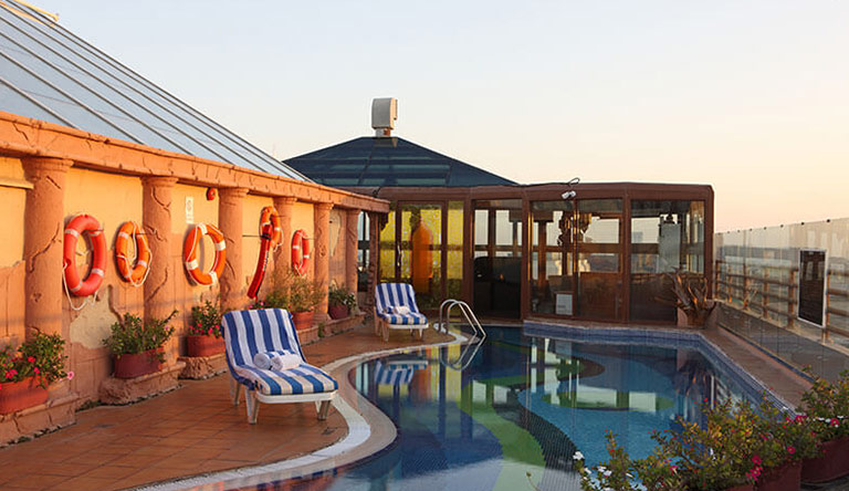 sea-view-Swimming-Pool